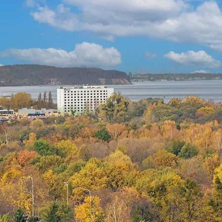 Jagiellonska 13, Sun & Snow *