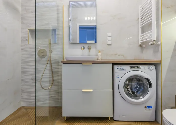 Jagiellonska 13, Sun & Snow *